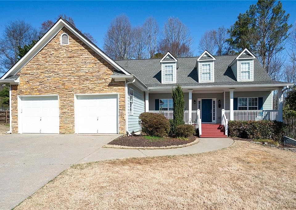 1st image of 105 Condor Ct