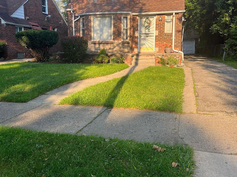 1st image of 13961 NW Warwick St