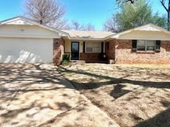 335 W Cedar Dr, Mustang, OK 73064