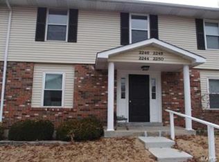 2244 Highland Hill Dr, Saint Peters, MO 63376