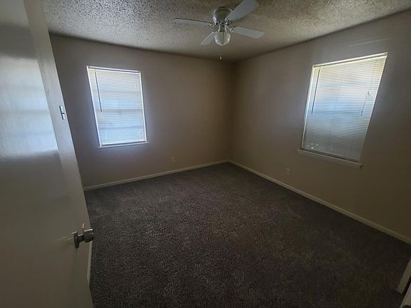 5th image of 1126 Pampa Dr