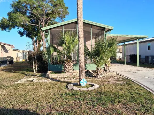 14 Driftwood Ln #127, Fruitland Park, FL 34731