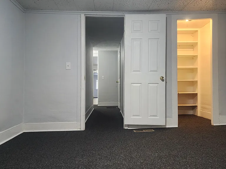 396 Norton St #1 — Photo 15