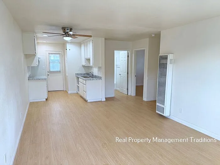 2541 Diamond St #3 — Photo 13