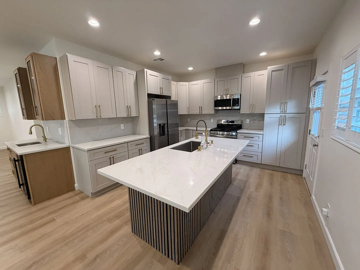 Stylishly Renovated West Adams Gem Move-In Ready! — Photo 4