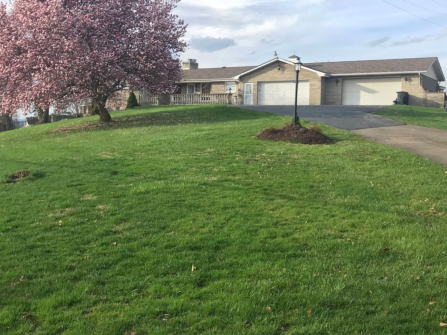 1640 Clay Pike, North Huntingdon, PA 15642 Zillow