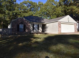 14701 Ridgewood Dr, Little Rock, AR 72211