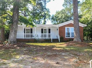 7114 Ryan St, Fayetteville, NC 28314