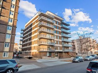 1208 14th Ave SW #201, Calgary, AB T3C0V9