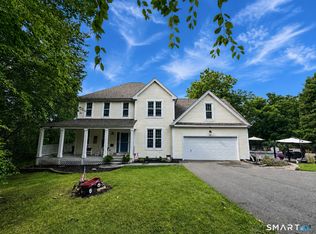 76R Ivy Way #R, Durham, CT 06422