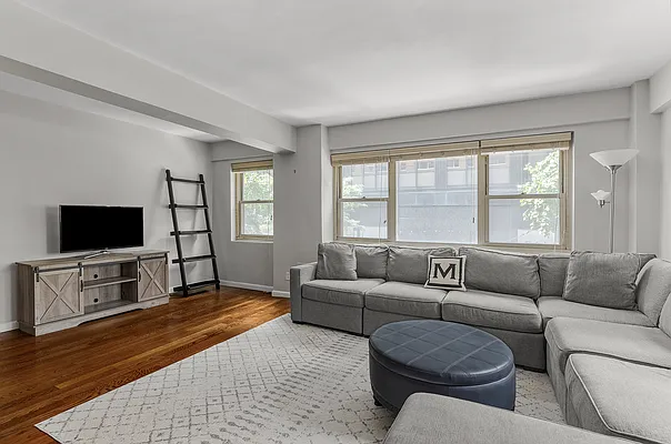 Sold by Compass | media 3