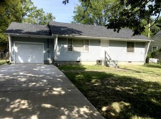 915 Nancy Dr, Murfreesboro, TN 37129