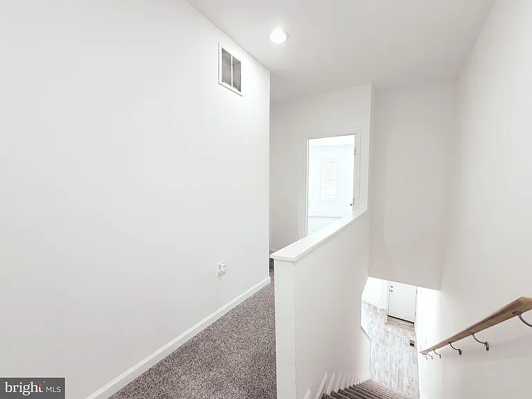 812 N Payson St — Photo 9