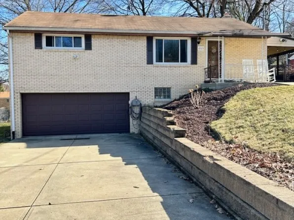 6715 Highland Ave, Finleyville, PA 15332