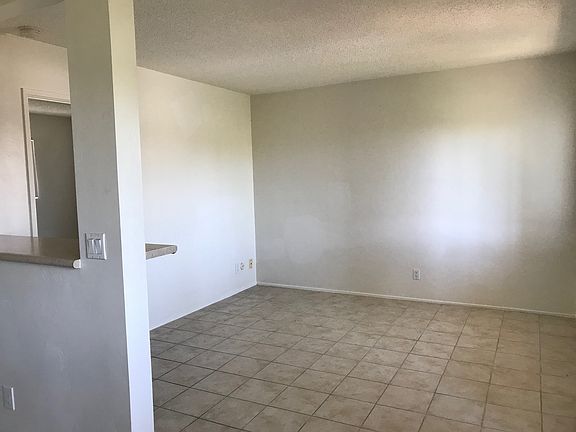 4th image of 4525 Texas St APT 6