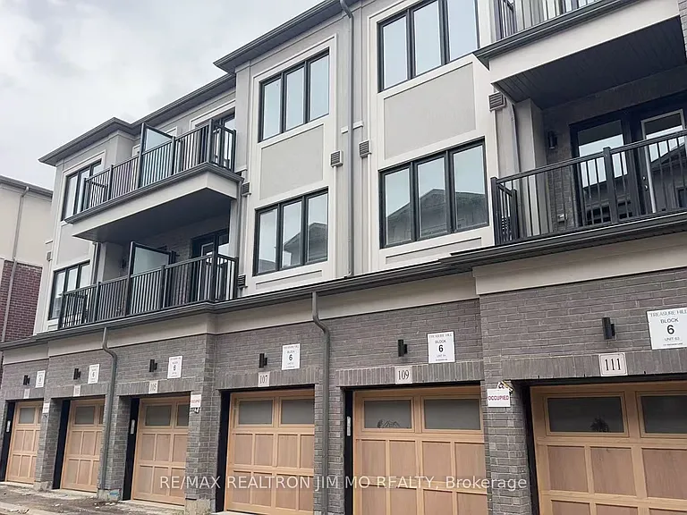 109 Matawin Ln — Photo 1