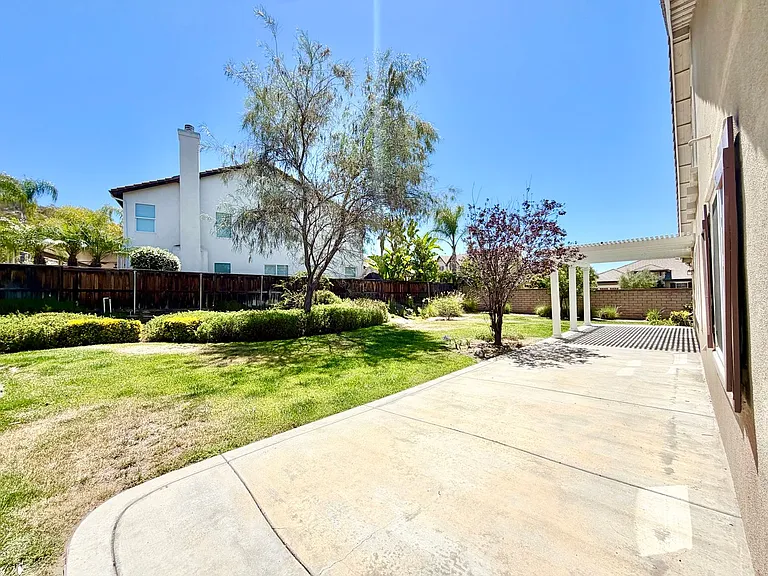35824 Red Bluff Pl — Photo 38