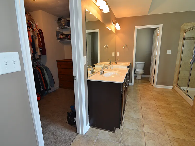 717 Tyler Way — Photo 19