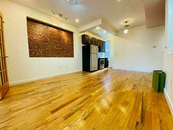 3rd image of 778 Lincoln Pl #1LC