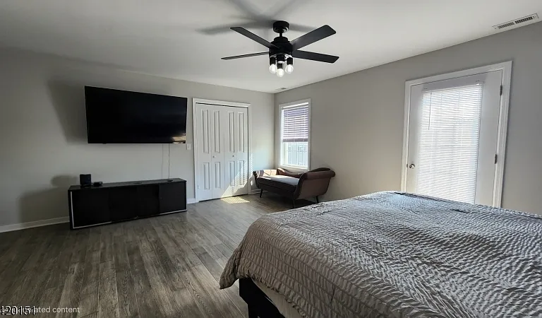 4 Joseph Dr — Photo 9