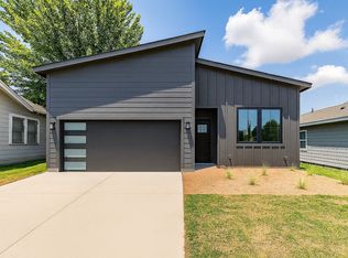 1402 Driess St, Fort Worth, TX 76104