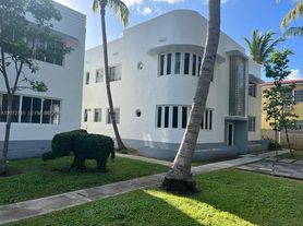 551 Michigan Ave, Miami Beach, FL