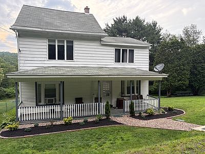 3rd image of 26 Rapp Rd