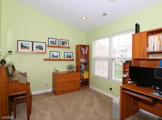 516 Riversbreeze Dr, Ludlow, KY 41016