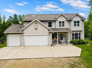 33497 Yeager Ln, Lone Rock, WI 53556
