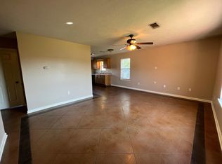 1720 Longfellow Dr, Conway, AR 72034