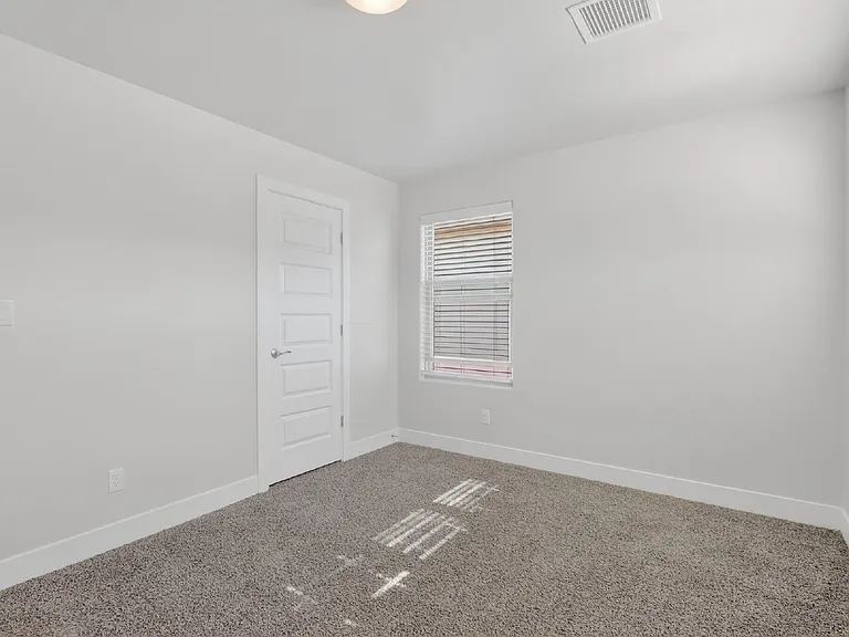 2233 Sandstone Pl — Photo 31