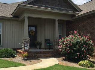 2461 Fox Ridge Dr, Prattville, AL 36067