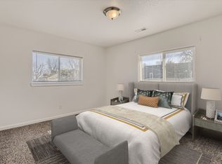 4089 S Clarkson St #2B-1BA-915SQFT, Englewood, CO 80113