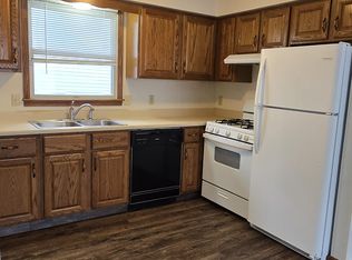 2029 Lincoln Way E #D, Massillon, OH 44646