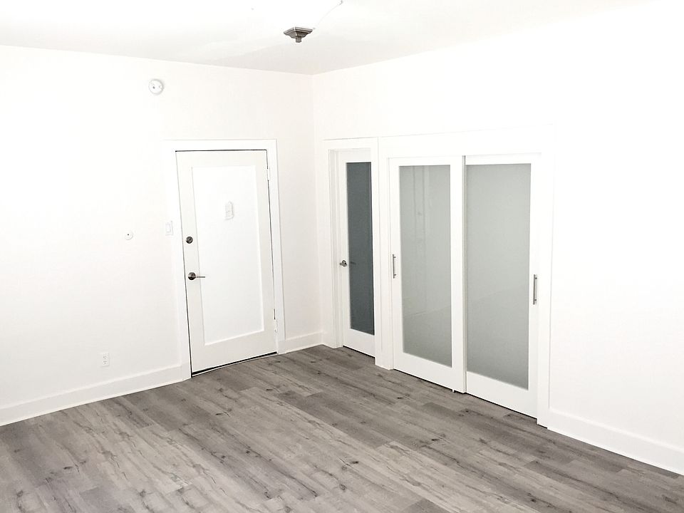 1st image of 3819 Flower Dr APT 2