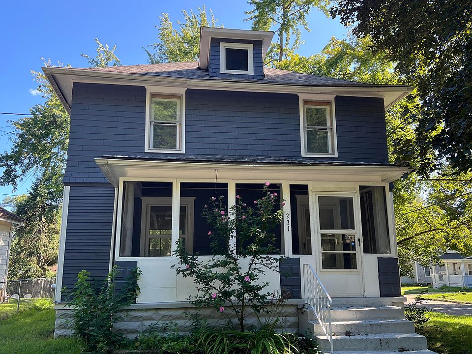 1st image of 231 Rockwell St