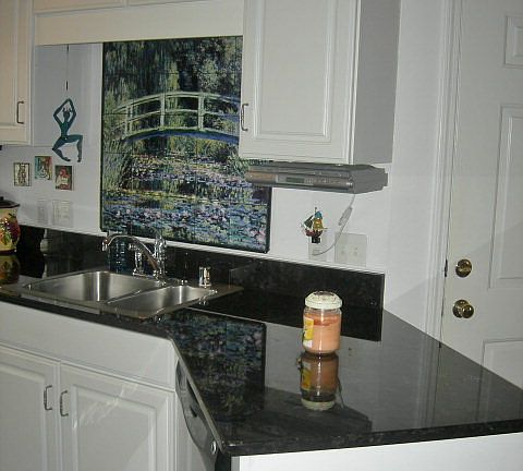 4th image of 965 W 1st St