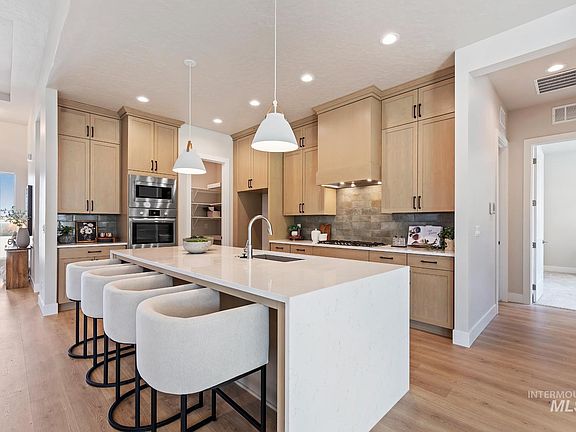 5th image of this home