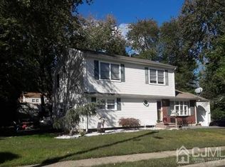 34 Appleby Ave, Spotswood, NJ 08884