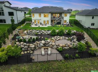 7705 N 167th St, Bennington, NE 68007