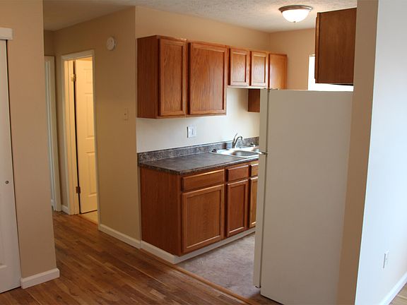 2nd image of 2301 Salvador St APT 20
