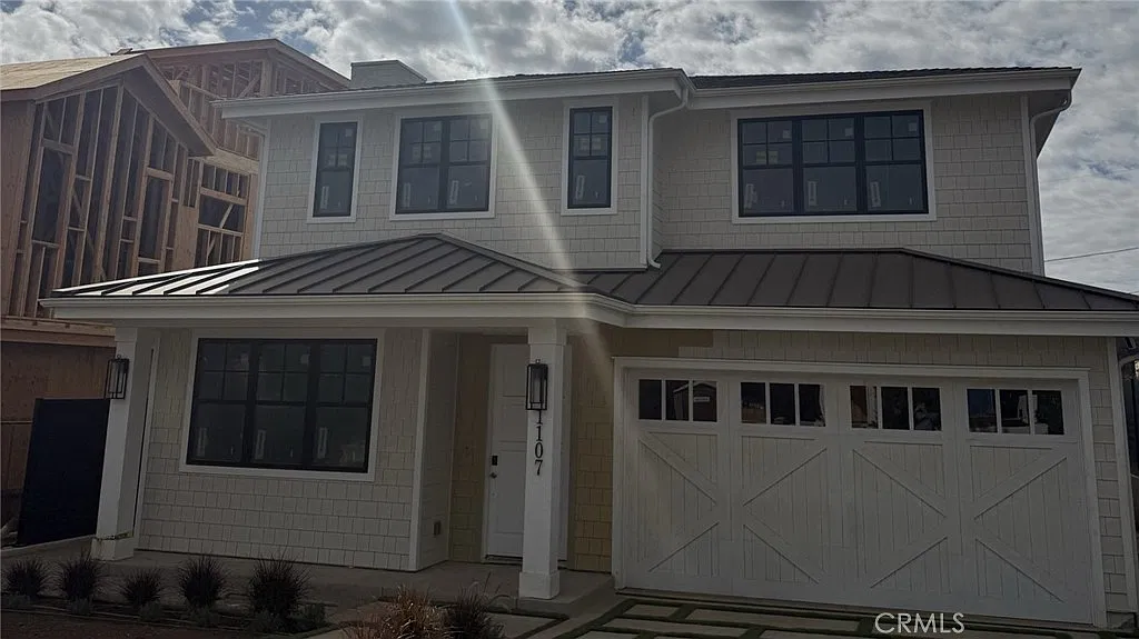 5 bed, 5.5 bath, 4121 sqft, $20,900 — Photo 2