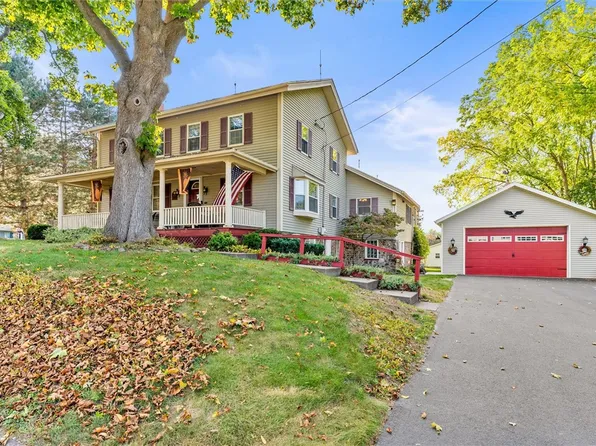 687 Pinnacle Rd, Pittsford, NY 14534