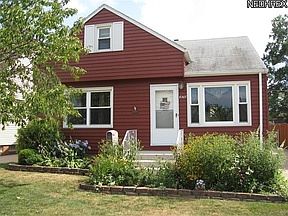 2nd image of 8307 Pinegrove Ave
