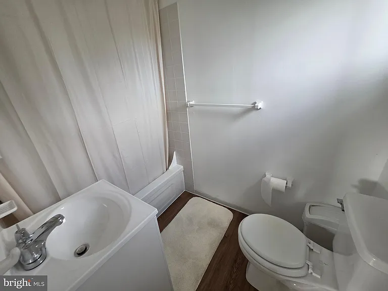 513 W Butler Ave — Photo 15