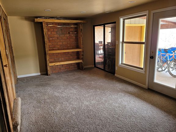 270 square foot living room