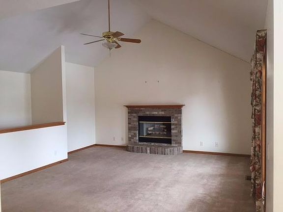 4th image of 7120 S 30th Pl