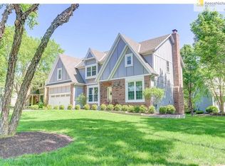 5060 W 130th Ter, Leawood, KS 66209