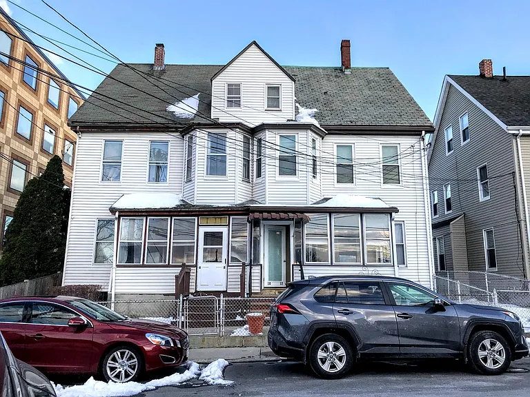 12 Riverdale St — Photo 14