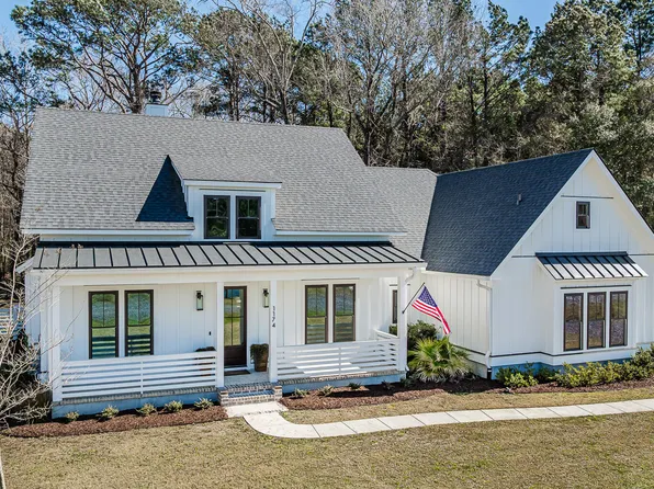 1174 Hitchfield Ln, Awendaw, SC 29429